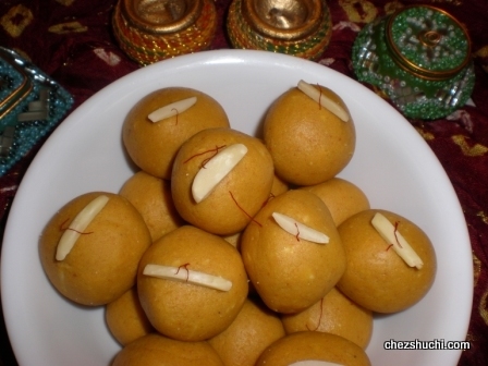 Besan Ke Ladoo